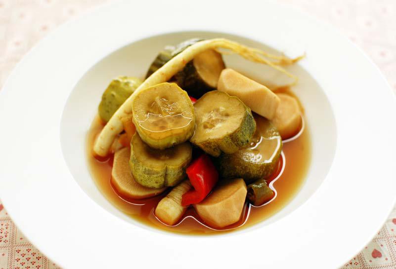 인삼모듬간장장아찌